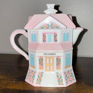 Vintage 1991 Lenox Spice Village Creamery